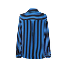 Cargar imagen en el visor de la galería, Classic Shirt