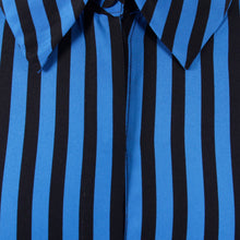 Cargar imagen en el visor de la galería, Classic Shirt