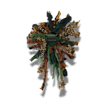 Cargar imagen en el visor de la galería, Broche Cardo Salvaje