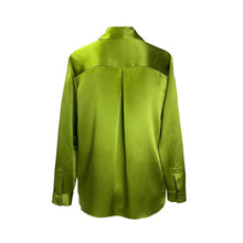 Cargar imagen en el visor de la galería, Classic Shirt