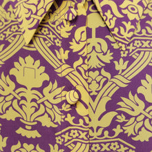 Cargar imagen en el visor de la galería, Classic Button Shirt