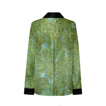 Load image into Gallery viewer, Classic Big Collar Shirt