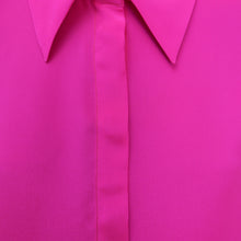 Cargar imagen en el visor de la galería, Classic Shirt