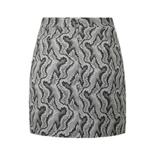 Cargar imagen en el visor de la galería, Perfect Mini Skirt