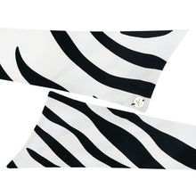 Load image into Gallery viewer, PUSSY-BOW