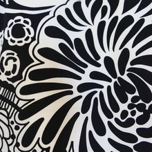 Cargar imagen en el visor de la galería, Halter Tie Top
