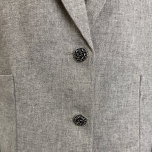 Cargar imagen en el visor de la galería, The Boyfriend Jacket
