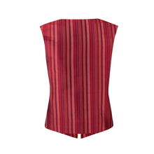 Cargar imagen en el visor de la galería, V Neck Charm Top
