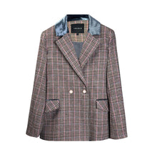 Cargar imagen en el visor de la galería, The Crossed Jacket
