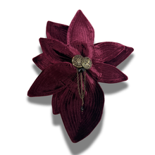 Cargar imagen en el visor de la galería, Broche Orquídea Nocturna
