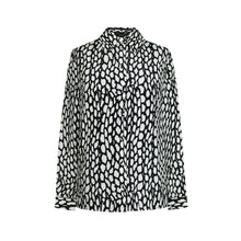 Load image into Gallery viewer, Classic Button Shirt
