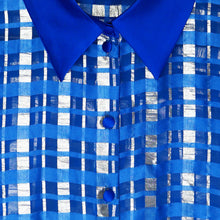 Cargar imagen en el visor de la galería, Classic Button Shirt
