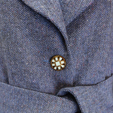 Cargar imagen en el visor de la galería, Tied Midi Coat
