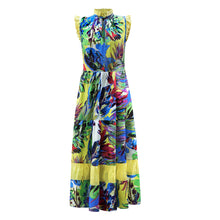 Cargar imagen en el visor de la galería, Romance Midi Dress
